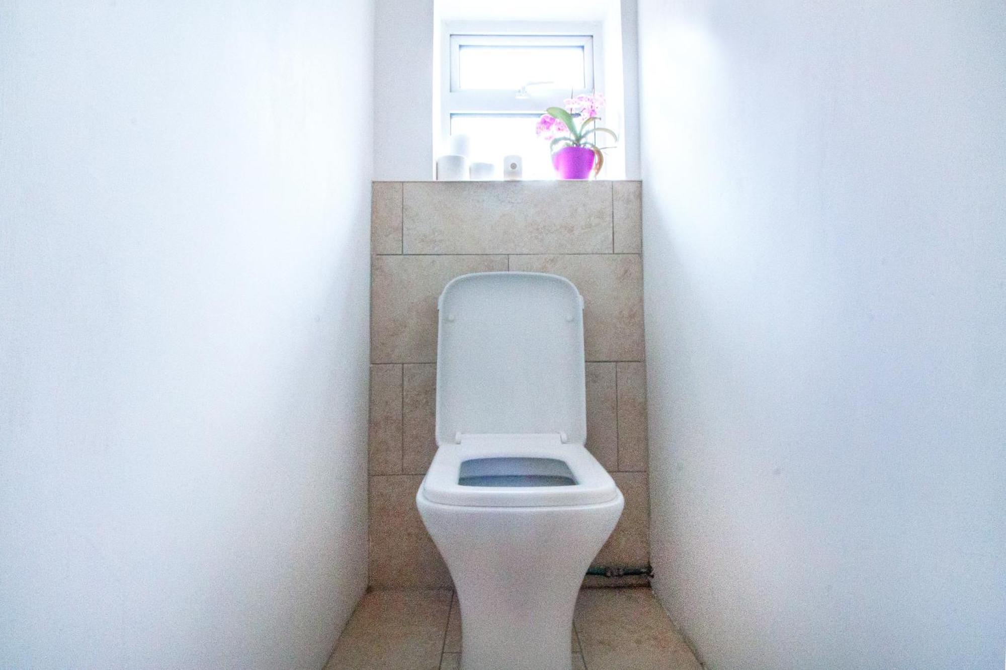 Beautiful 4 Bedroom With Garden Sleeps 10 * Londres